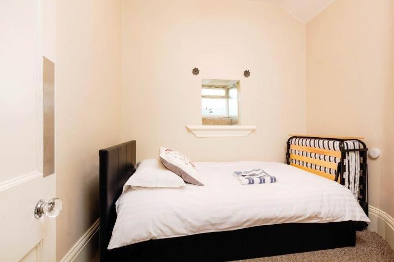 Appartement Spacious New Town Garden Flat *